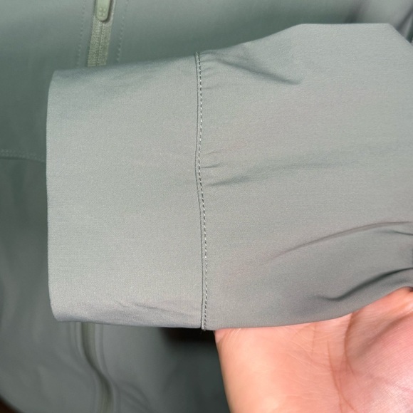 Sweaty Betty Green Explorer Zip Jacket size XS - Picture 9 of 12